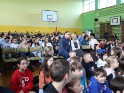 b_1024_768_0_00_images_2022_2023_Wydarzenia_3maja_342198550_6677446812270264_7995729300235071681_n